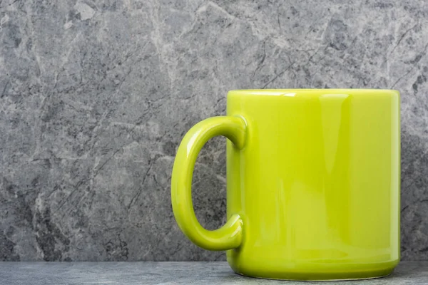 Green Ceramic Teacup Grey Cement Background Copy Space — Stock Photo, Image