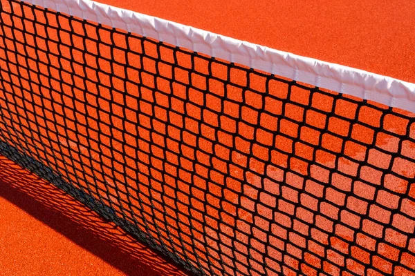 Kırmızı Tenis Kortunda Örgü Harika Tenis Geçmişi Var — Stok fotoğraf