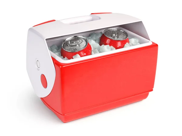Plastik Serin Kutu Bira Kutularıyla Küçük Soğutucu Buzda Izole Edilmiş — Stok fotoğraf