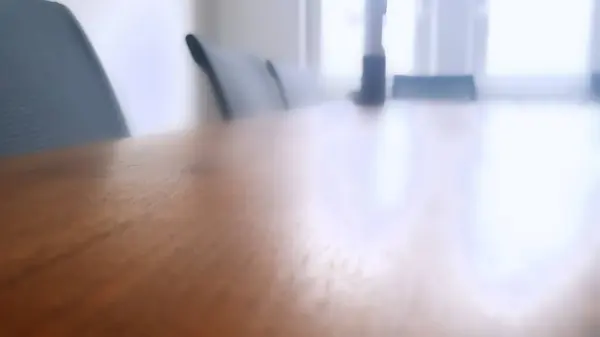 테이블과 의자와 회의실 — 스톡 사진