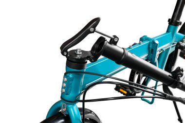 Katlanan bisiklet gidonu. Yakın plan. Beyaz arkaplanda izole.