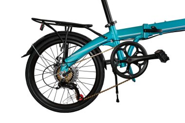 Plastik bisiklet pedalı. Yakın plan. Beyaz arkaplanda izole.