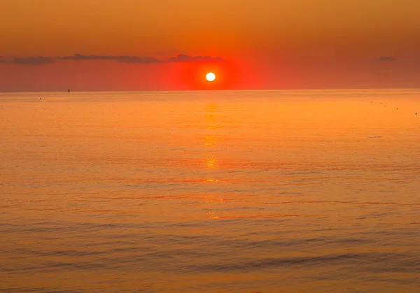 Ein Sonnenuntergang Über Dem Ozean — Stockfoto