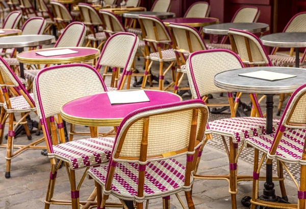 Table Chaises Typiques Dans Les Rues Paris France — Photo