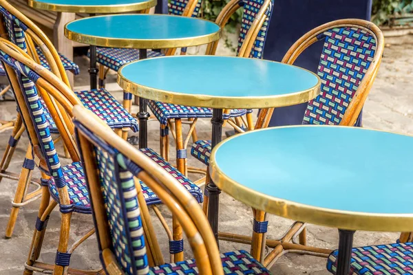 Typische Tische Und Stühle Den Straßen Von Paris — Stockfoto