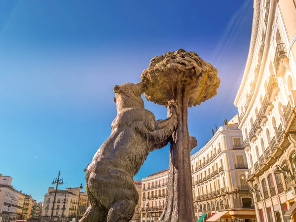 View Statue Bear Strawberry Tree Puerta Del Sol Square Madrid — Stock Photo, Image