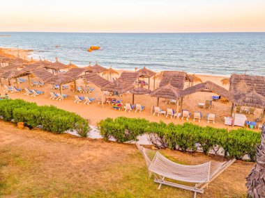 Hammamet, Tunus 'ta bir plajda manzara