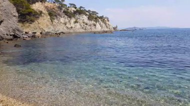 Fransa 'nın güneyindeki Hyeres' te Pontillon Sahili