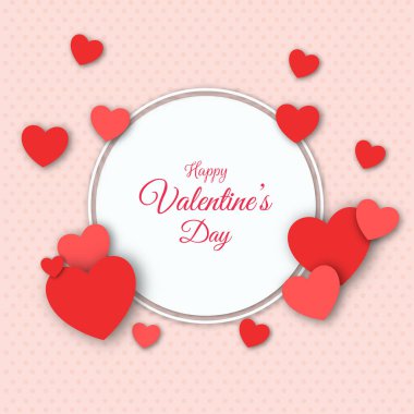 Pastel Pembe Noktalı Arkaplanda Kırmızı Kâğıt Kalpli Mutlu Sevgililer Günü tebrik kartı.