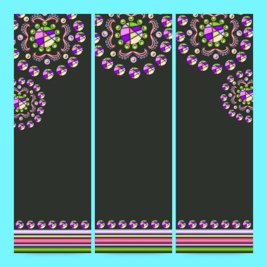 Dikey Sancak veya Standee Poster Tasarımı Renkli Soyut Desen ve Boşluğu Üç Seçenekte Kopyala.