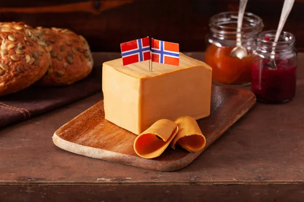 Norwegian Brunost Traditional Brown Cheese — Stock Photo, Image