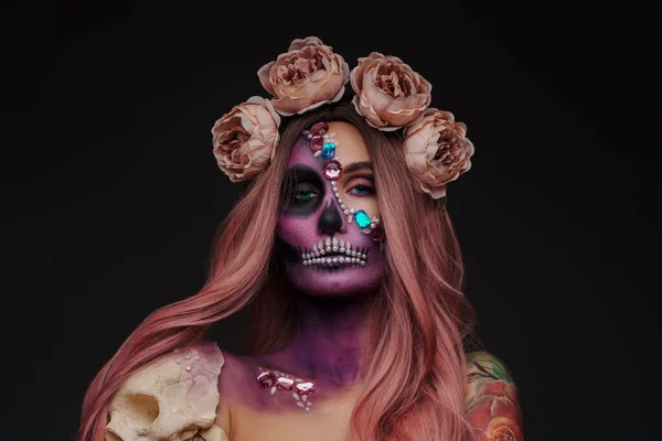 Female Model Painted Halloween Muertos Style Dark Background — Stock Photo, Image