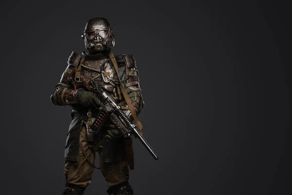 Asker Portresi Gaz Maskesi Pompalı Tüfekle Yaşanan Nükleer Felaketten Sonra — Stok fotoğraf