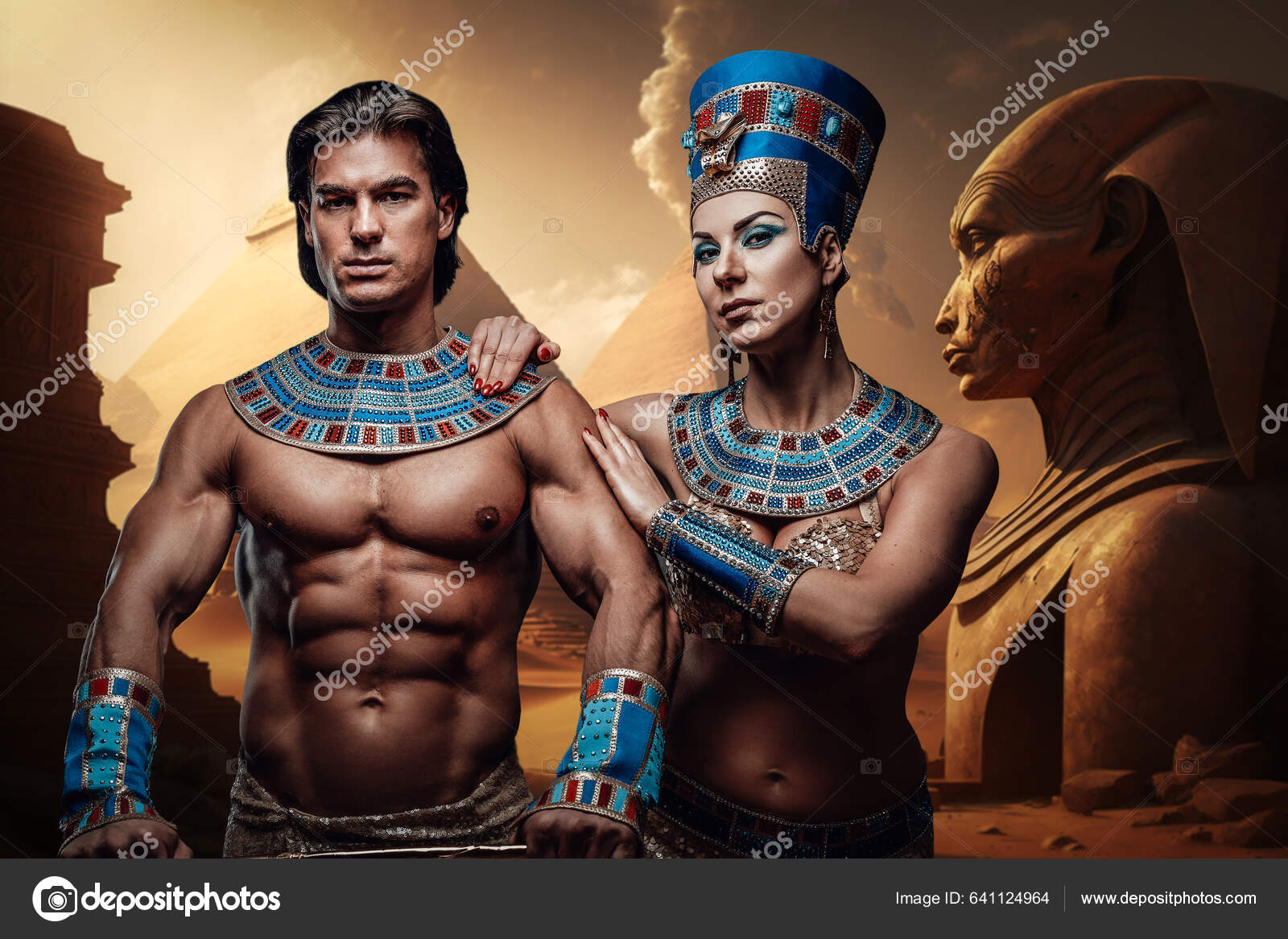 Portrait Egyptian Man Naked Torso Holding Whip Glamor Pharaoh Woman Stock  Photo by ©fxquadro 641124964