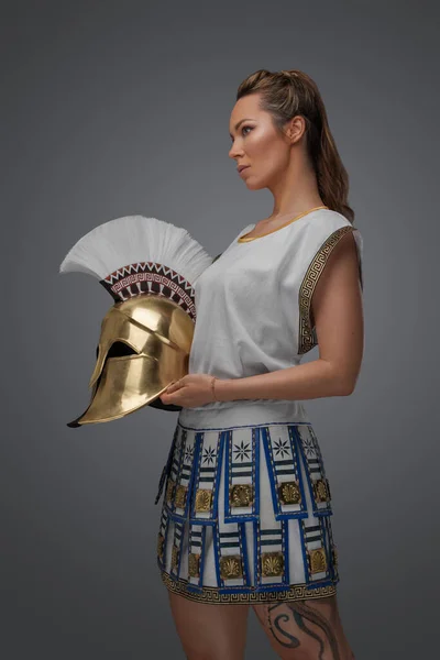 Shot Brown Haired Female Soldier Ancient Greece Holding Plumed Helmet — Stock Photo, Image