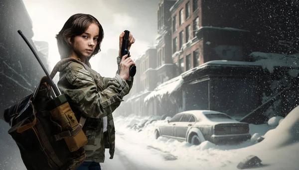 버려진 눈덮인 도시에 배낭을 권총을 소녀의 — 스톡 사진