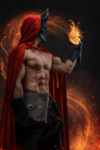 Karanlık Fantezi Ortamında Şeytani Tarikatın Güçlü Büyücüsünün Portresi — Stok fotoğraf