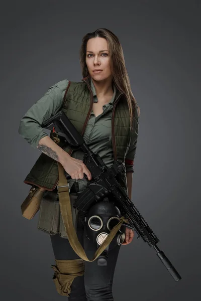 Studio Shot Professional Killer Woman Rifle Setting Post Apocalypse — Stock Photo, Image