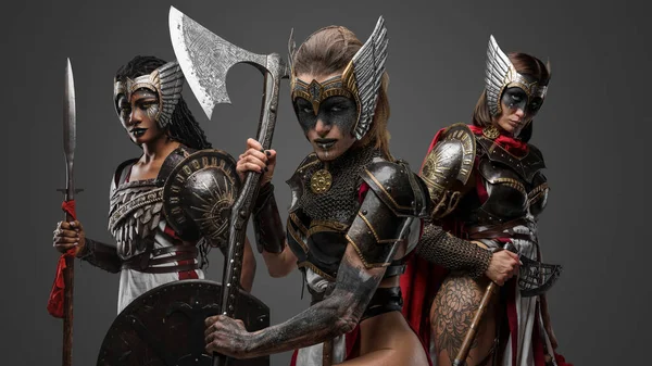 Studio Shot Ancient Female Warriors Armed Cold Steel Posing Together — Stock Photo, Image