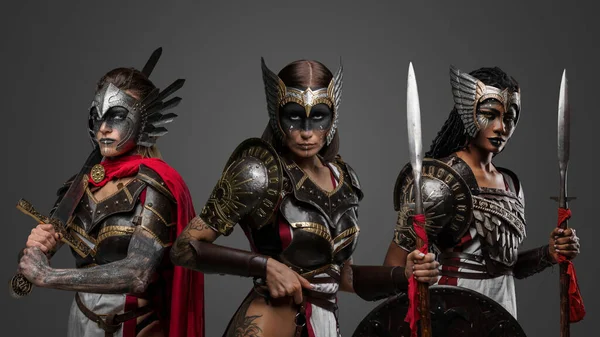 Shot Ancient Three Warriors Women Dressed Armour Gray Background — Stock Photo, Image