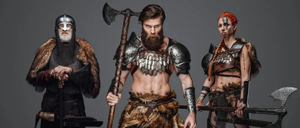 Studio Shot Nordic Warriors Armour Axes Looking Camera Together — Stock Photo, Image