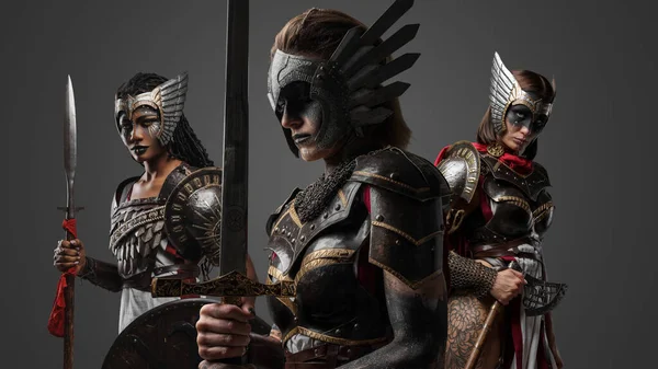 Studio Shot Ancient Female Warriors Armed Cold Steel Posing Together — Stock Photo, Image