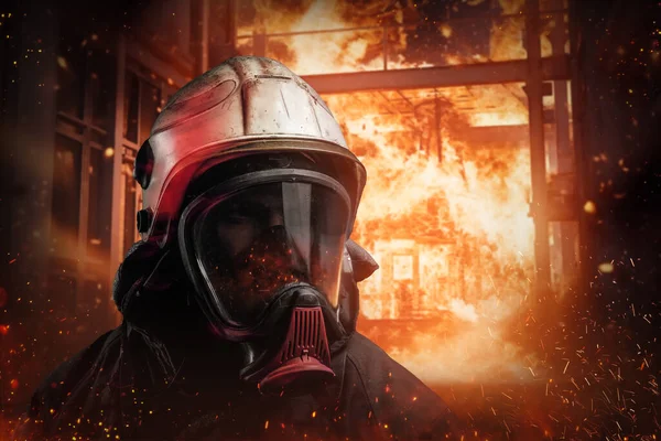 Courageous Firefighter Protective Uniform Stands Amidst Billowing Flames Smoke Office — Stock Photo, Image