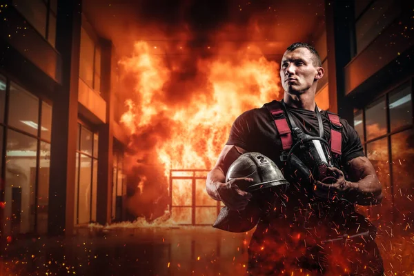 Brave Firefighter Full Protective Gear Facing Raging Inferno Office Building — Stock Photo, Image