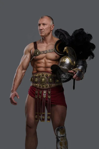 Muscular Gladiator Mature Age Wrinkled Face Wears Lightweight Yet Ornate — Stock Photo, Image
