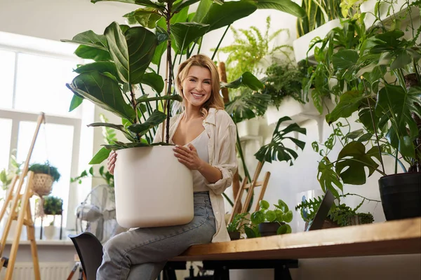 Smiling Girl White Shirt Jeans Showcasing Enormous Potted Plant Greenery — Stock Photo, Image