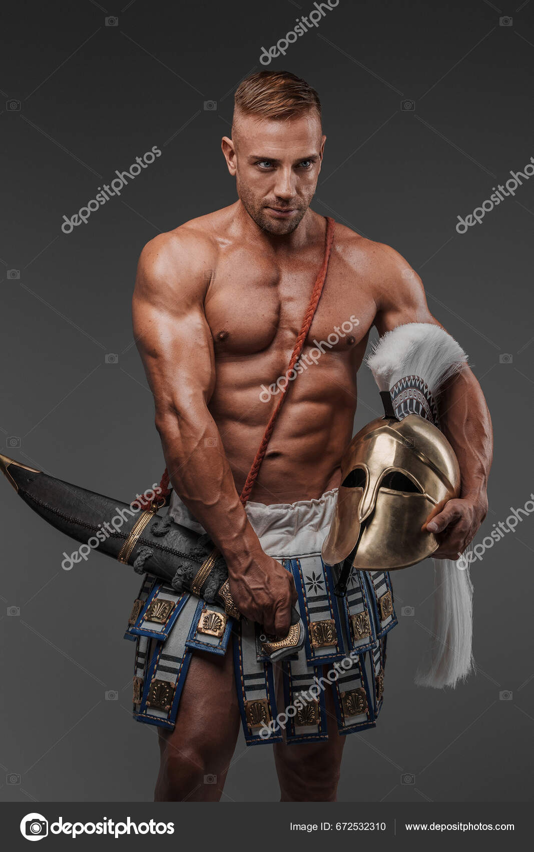 古代ギリシャのホップライトの戦士は 彼が最小限の灰色の設定に