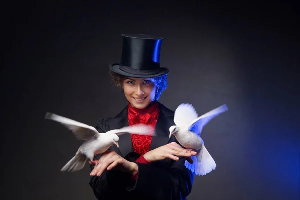 Cheerful Female Magician Dressed Magical Costume Black Top Hat Performs — Stock Photo, Image