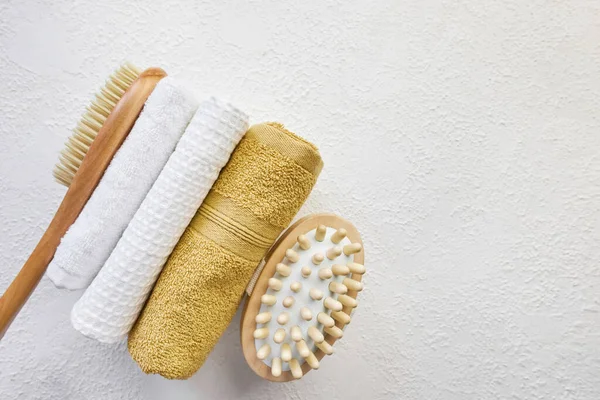 Natural Bamboo Massage Brushes Towels Spa Massage Massage Brush Natural — Stock Photo, Image