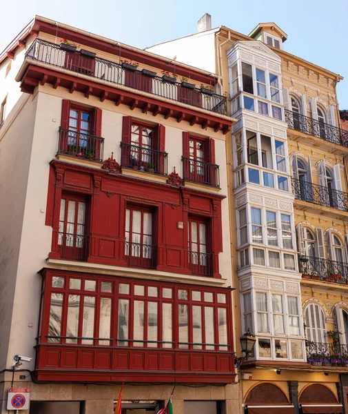 Bilbao Spanyol Agustus 2022 Pemandangan Rumah Rumah Berwarna Warni Bilbao — Stok Foto