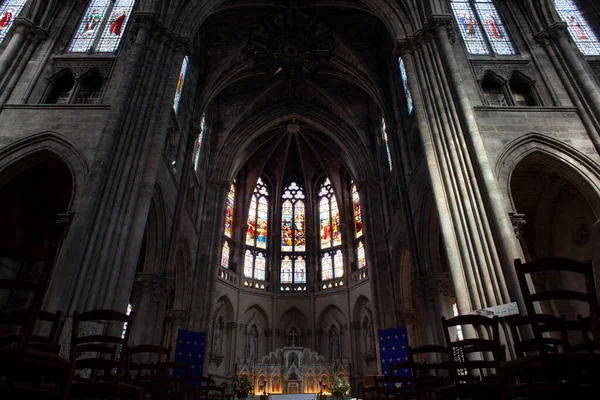 Интерьер Церкви Святого Людовика Эглизы Сен Луи Шартрон — стоковое фото