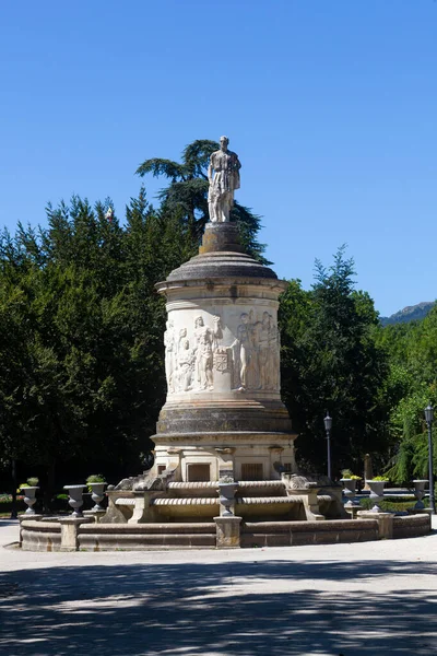 Utsikt Över Statyn Tillägnad Tenoren Julian Gayarre Pamplona Spanien — Stockfoto