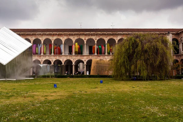 Milan Italia April 2023 Mad Architects Ledet Yansong Presenterte Installasjonen – stockfoto