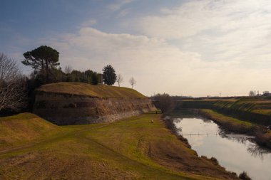 Palmanova 'nın Surlarının Manzaralı Manzarası, İtalya