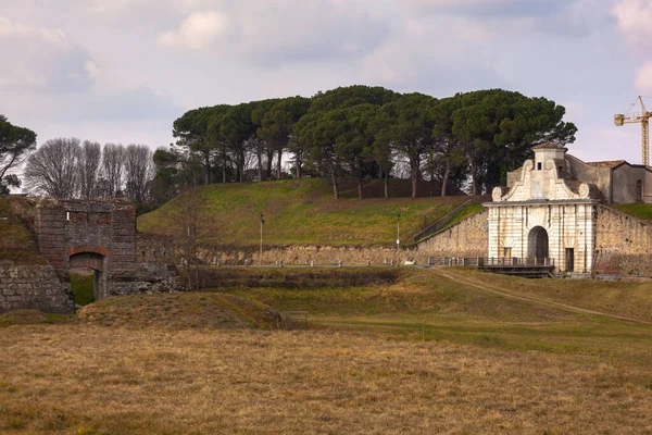 Talya Nın Porta Aquileia Kentindeki Aquileia Kapısı Palmanova Kalesi Açılıyor — Stok fotoğraf