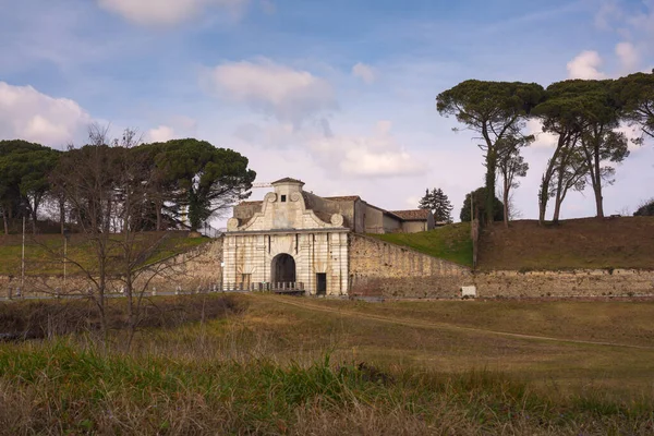 Porten Aquileia Italienska Porta Aquileia Till Fästningsstaden Palmanova — Stockfoto