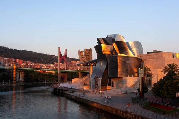 Bilbao Spanya Ağustos 2022 Günbatımı Modern Çağdaş Sanat Guggenheim Müzesi Telifsiz Stok Imajlar