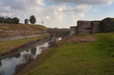 Palmanova 'nın Surlarının Manzaralı Manzarası, İtalya