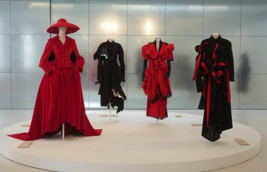 Milan, Italy- 22 Haziran 2024: Yohji Yamamoto 'nun 