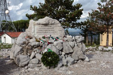 Monte San Michele anıtı, İtalya 'nın Cima Tre kentinde bulunan 1. Dünya Savaşı' nın açık hava müzesine dönüştü.