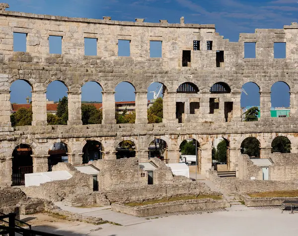 Roma amfitiyatrosunun antik kalıntıları, Istria yarımadası. Pula, Hırvatistan.