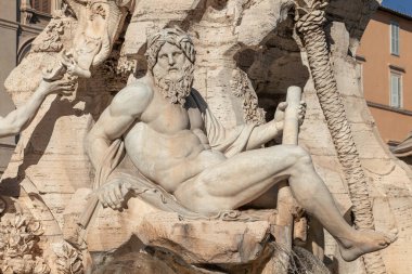 Roma, İtalya - Kasım 2022 Piazza Navona 'daki Quatro Fiumi çeşmesi