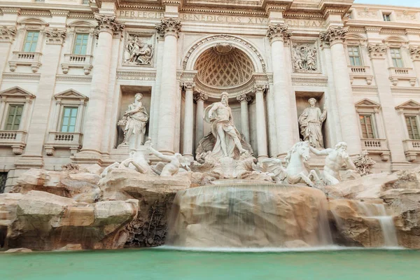 Рим Италия Ноябрь 2022 Года Прекрасная Архитектура Знаменитого Фонтана Треви — стоковое фото