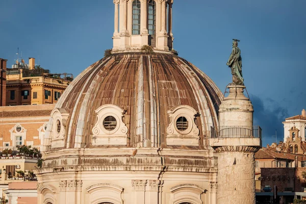 Ρώμη Ιταλία Νοέμβριος 2022 Όμορφη Colonna Trainana Από Fori Imperiali — Φωτογραφία Αρχείου
