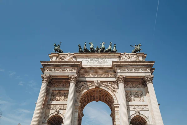 Milano Italia Abril 2023 Monumento Emblemático Arco Della Pace Parque —  Fotos de Stock