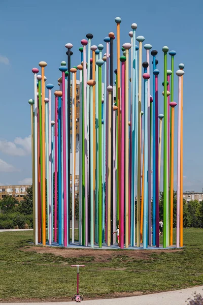 Milan Italy June 2023 Coloris Beautiful Modern Sculpture Famous District — Stock Photo, Image